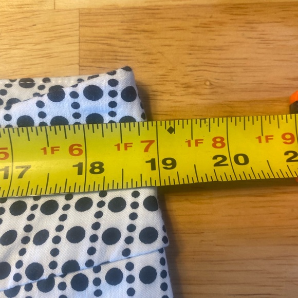 Chico's Women's Black and White Shorts - Picture 5 of 6